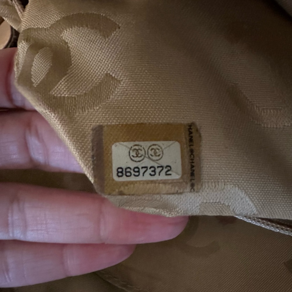 Authentic Chanel Quilted Handbag - Picture 6 of 16